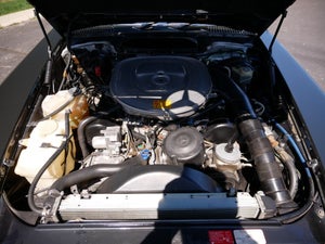 1987 Mercedes-Benz 500-Class 560 SL